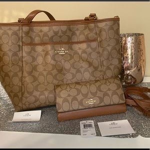 Authentic Coach Purse and Wallet